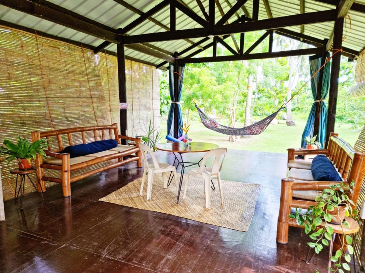 ממבג'או Bahandi Beach Lodge מראה חיצוני תמונה